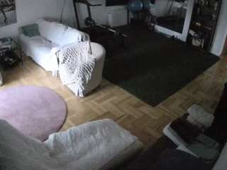 camsoda voyeurcam-julmodels-living-2