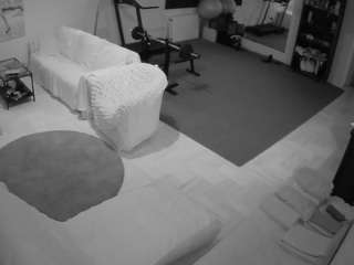 Voyeur Live House camsoda voyeurcam-julmodels-living-2