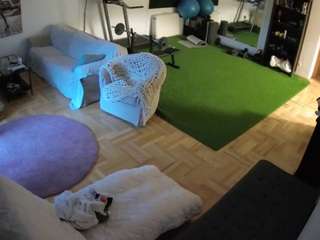 Cam Models Naked camsoda voyeurcam-julmodels-living-2