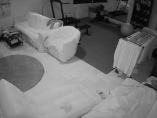 Voyoere House camsoda voyeurcam-julmodels-living-2