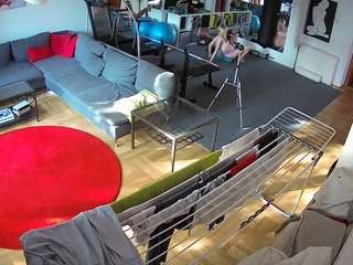 voyeurcam-julmodels-living-2