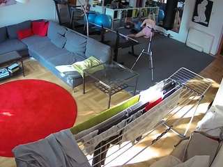 voyeurcam-julmodels-living-2