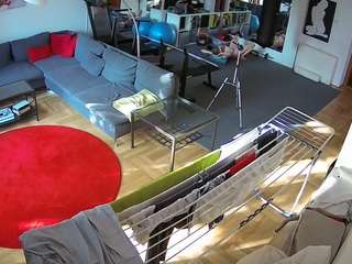 voyeurcam-julmodels-living-2