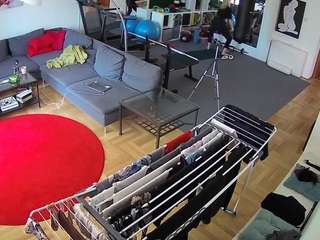 voyeurcam-julmodels-living-2
