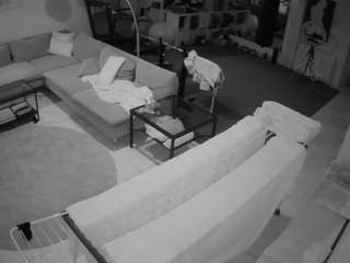 voyeurcam-julmodels-living-2