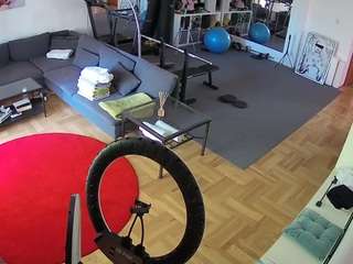 voyeurcam-julmodels-living-2 camsoda