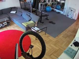 voyeurcam-julmodels-living-2 camsoda