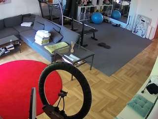 voyeurcam-julmodels-living-2 camsoda