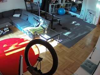 voyeurcam-julmodels-living-2 camsoda