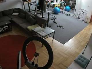 voyeurcam-julmodels-living-2 camsoda