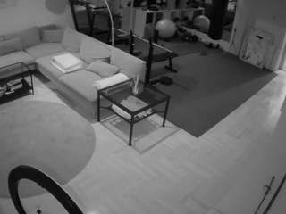 voyeurcam-julmodels-living-2