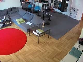 voyeurcam-julmodels-living-2 camsoda