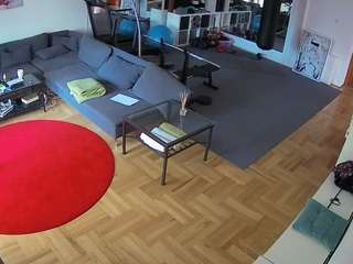 voyeurcam-julmodels-living-2