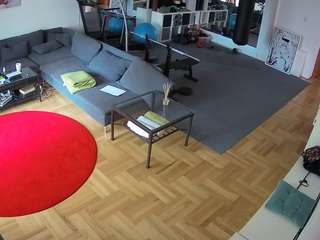 voyeurcam-julmodels-living-2