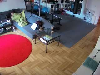 voyeurcam-julmodels-living-2 camsoda