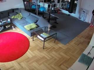 voyeurcam-julmodels-living-2 camsoda