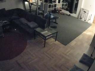 voyeurcam-julmodels-living-2 camsoda