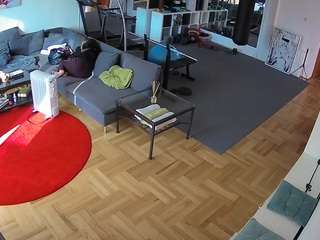 voyeurcam-julmodels-living-2 camsoda