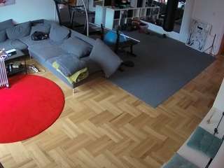 voyeurcam-julmodels-living-2 camsoda