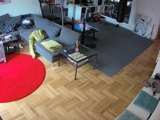 voyeurcam-julmodels-living-2 camsoda