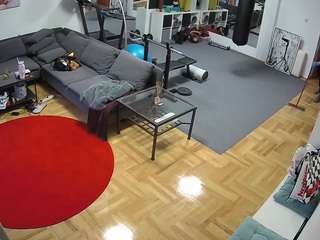 voyeurcam-julmodels-living-2