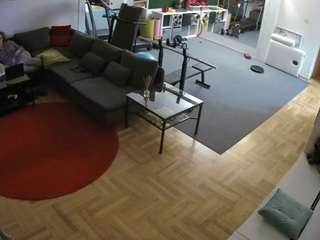 voyeurcam-julmodels-living-2 webcam