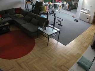voyeurcam-julmodels-living-2