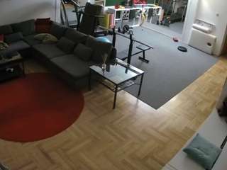 voyeurcam-julmodels-living-2