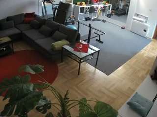 voyeurcam-julmodels-living-2