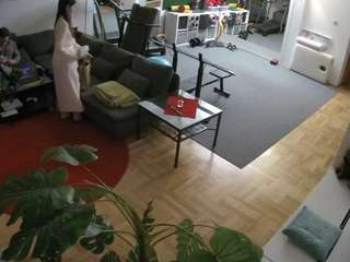 voyeurcam-julmodels-living-2