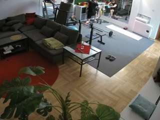 voyeurcam-julmodels-living-2 webcam