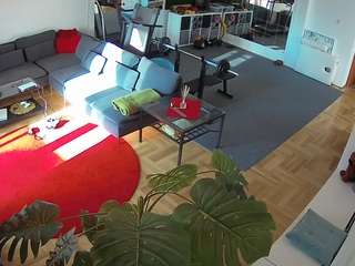 voyeurcam-julmodels-living-2 webcam