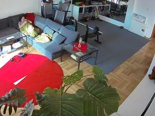 voyeurcam-julmodels-living-2 webcam