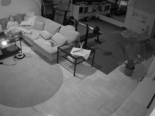 voyeurcam-julmodels-living-2 webcam