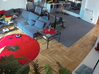 voyeurcam-julmodels-living-2