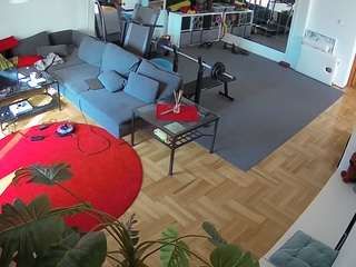 voyeurcam-julmodels-living-2