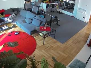 voyeurcam-julmodels-living-2