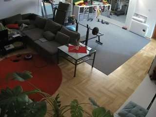 voyeurcam-julmodels-living-2