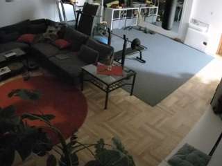 voyeurcam-julmodels-living-2 webcam