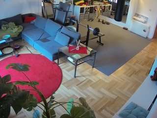 voyeurcam-julmodels-living-2