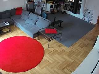 voyeurcam-julmodels-living-2 webcam