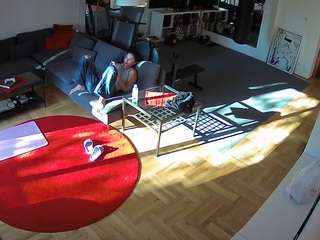 voyeurcam-julmodels-living-2