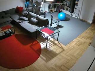 voyeurcam-julmodels-living-2 webcam