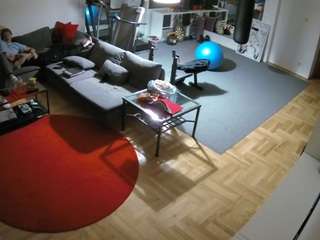 voyeurcam-julmodels-living-2 webcam