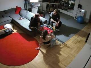 voyeurcam-julmodels-living-2 webcam