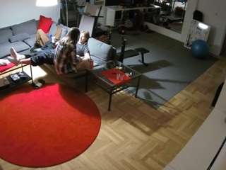 voyeurcam-julmodels-living-2 webcam