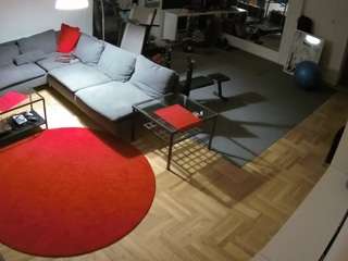 voyeurcam-julmodels-living-2 webcam