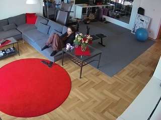 voyeurcam-julmodels-living-2