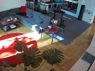 voyeurcam-julmodels-living-2