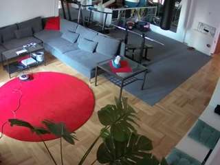 voyeurcam-julmodels-living-2